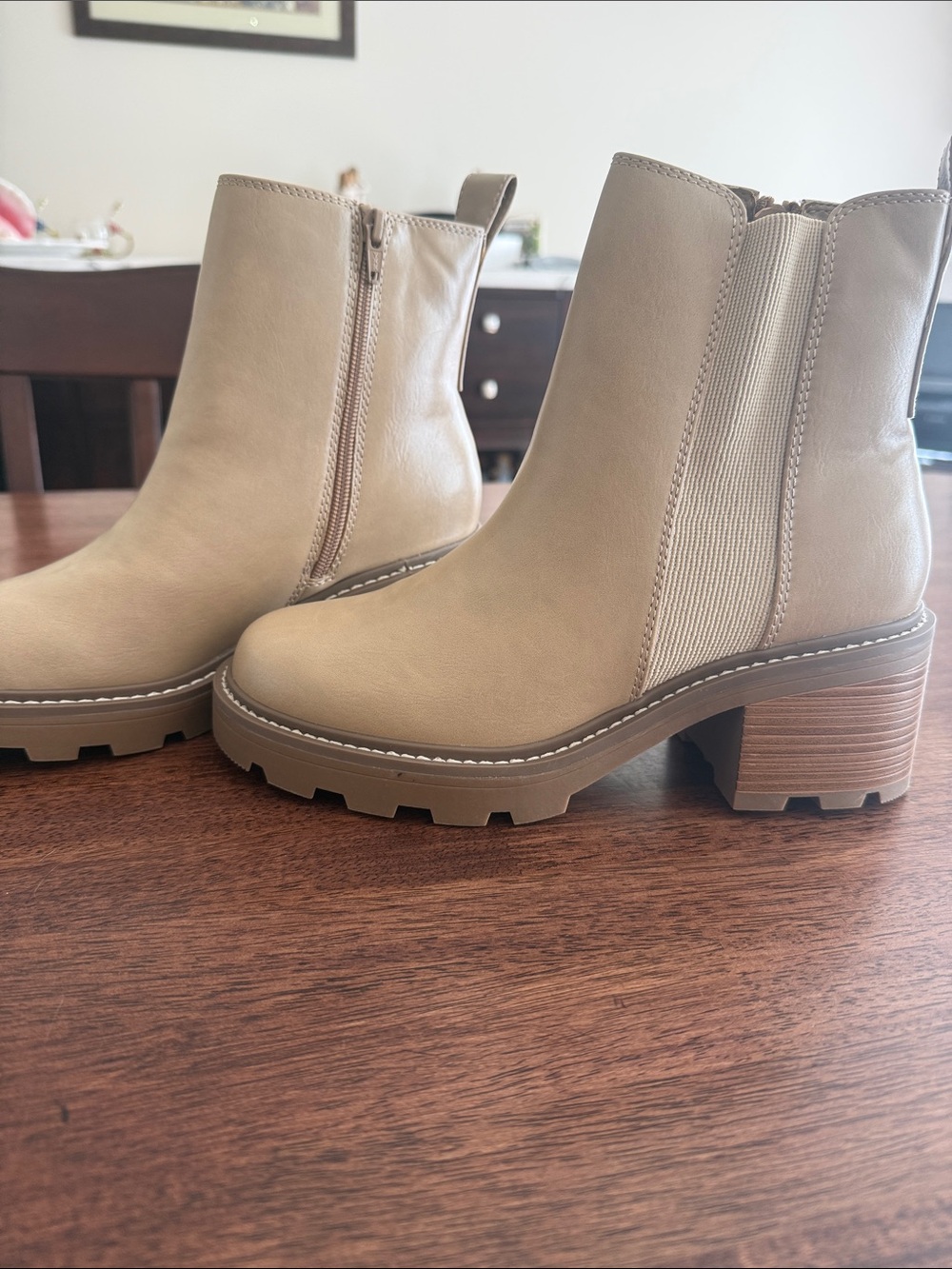 SO tan reyelle memory foam boots